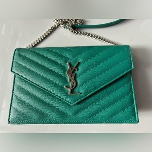 💯Authentic YSL Envelope Wallet On Chain